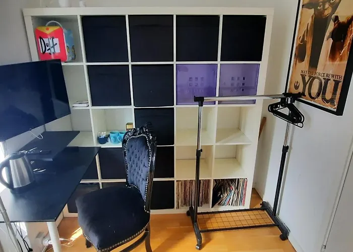 Δωμάτια σε οικογενειακή κατοικία Cosy In Townhouse *